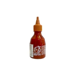 STOP MADSPILD (BEDST FØR 14/03/26) - Uni-Eagle Sriracha Garlic Chili Sauce 245g